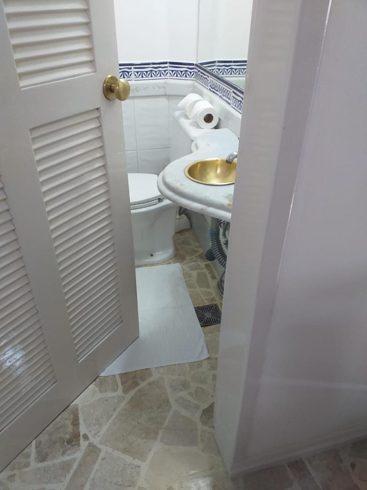 בומבינאס Czaritza Apart Hotel מראה חיצוני תמונה
