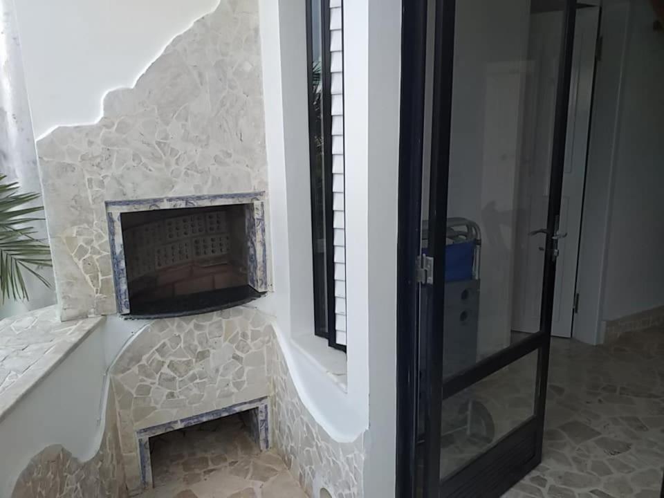 בומבינאס Czaritza Apart Hotel מראה חיצוני תמונה