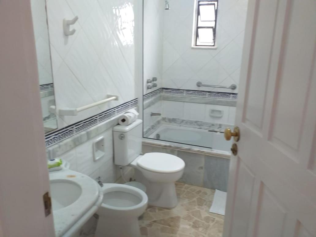 בומבינאס Czaritza Apart Hotel מראה חיצוני תמונה