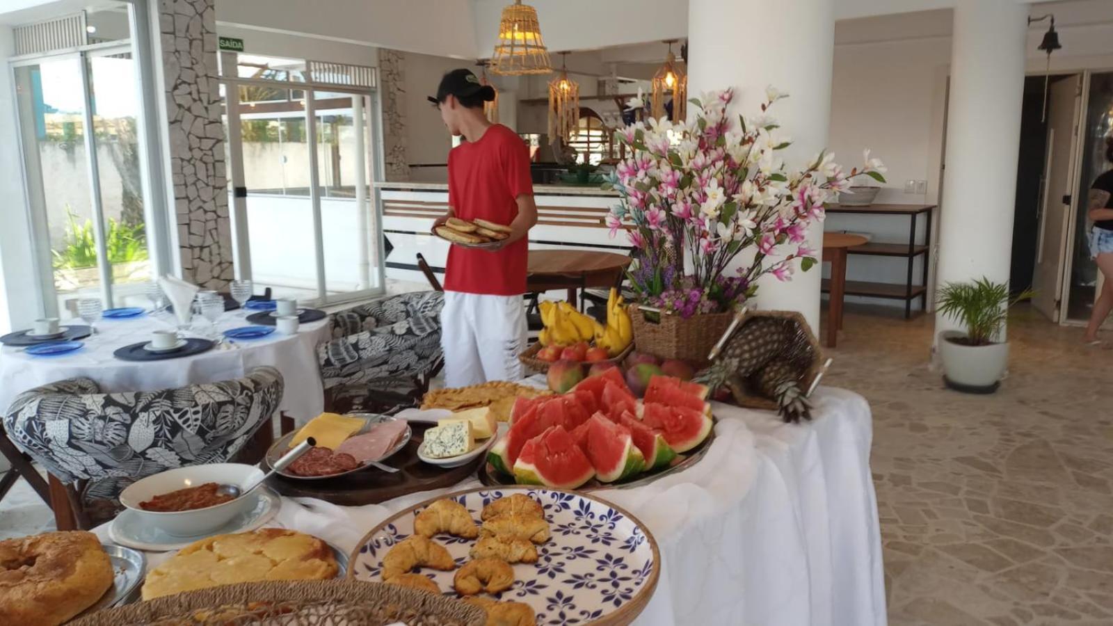 בומבינאס Czaritza Apart Hotel מראה חיצוני תמונה